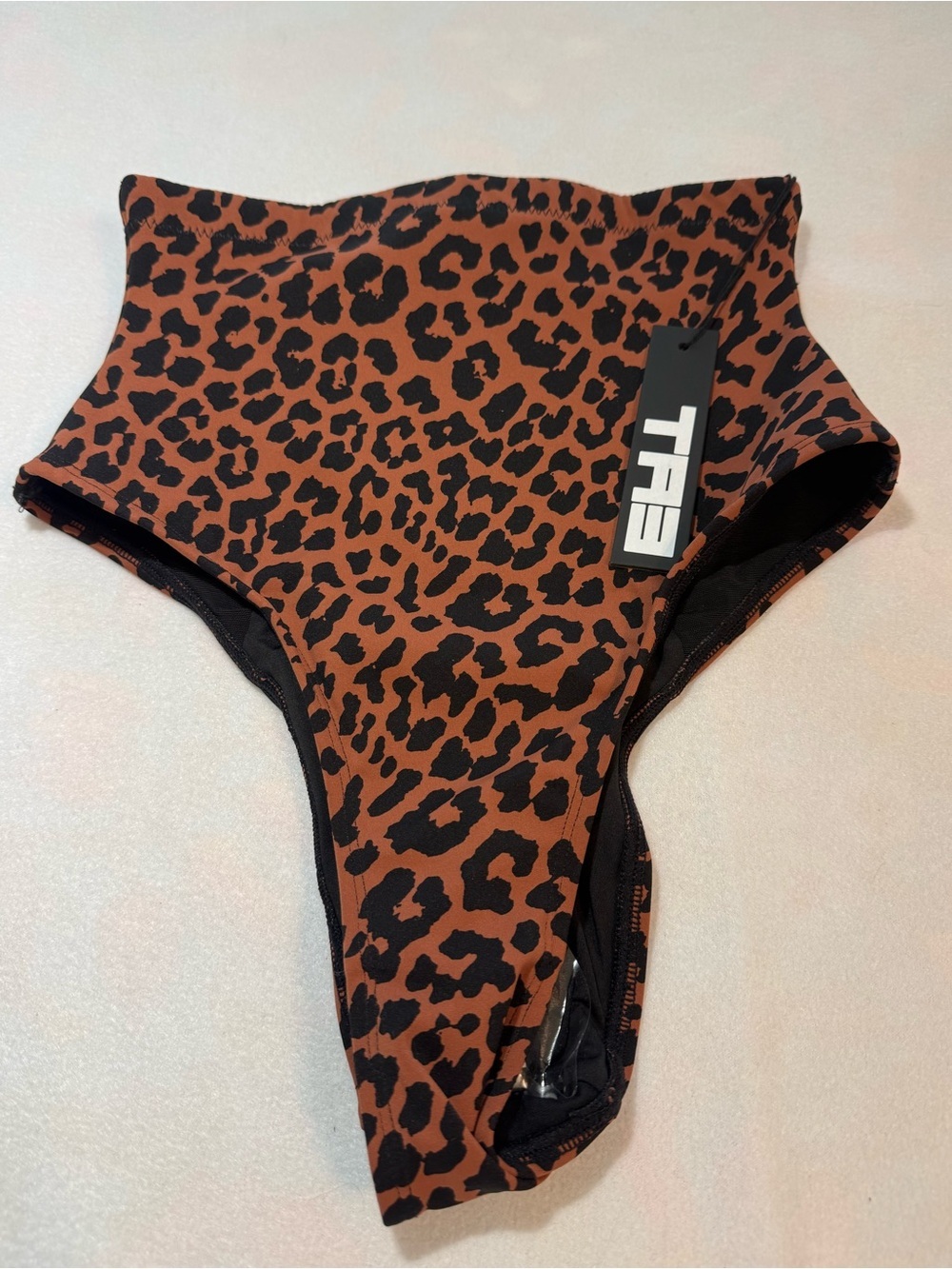 New Ta3  High-Waist High Cut Leopard Print Bikini Bottoms - XXS